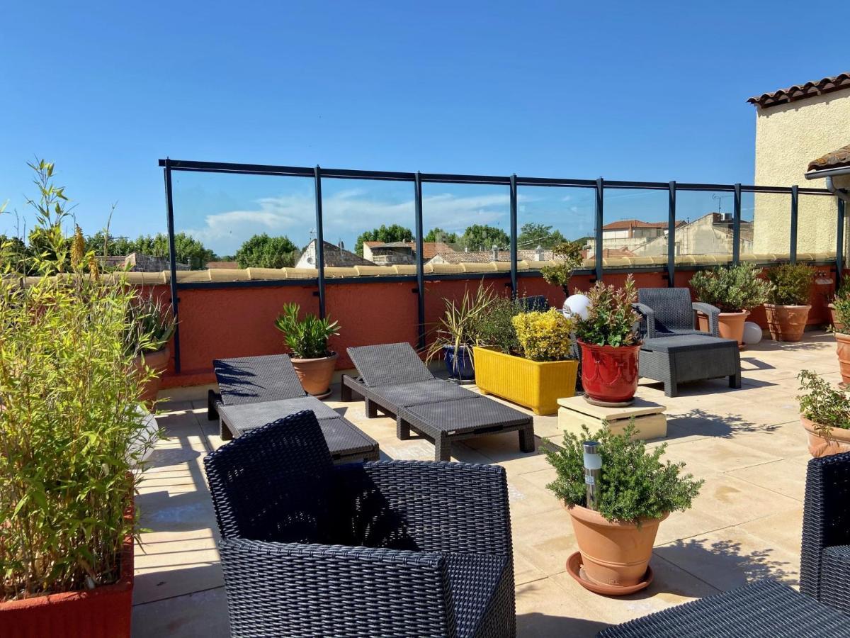 Hotel Porte De Camargue - Les Quais D'Arles Zewnętrze zdjęcie